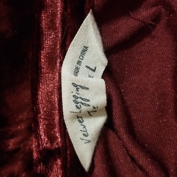 Burgundy Velvet T-Shirt - Picture 2 of 2